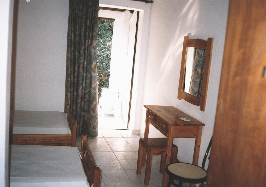 Mesongí Dina'S Rooms الغرفة الصورة
