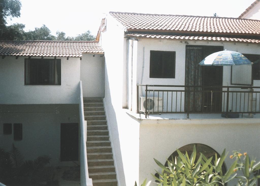 Mesongí Dina'S Rooms المظهر الخارجي الصورة